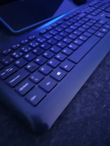 Teclado e Mouse sem fio slim