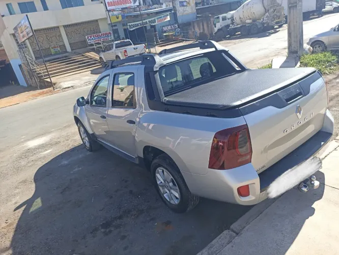 Renault Duster Oroch Exp. 1.6 Hi-flex 16V Mec. 2018