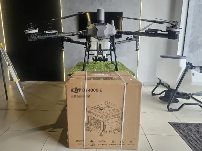 Drone de Pulverização DJI Agras T70P + 3 Baterias + Carregador + NF= Próspera Distribuição