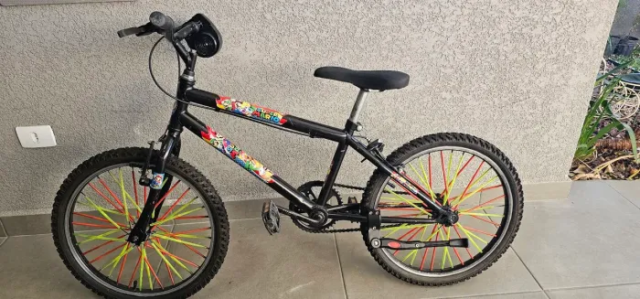 Bike infantil aro 20 Super Mario