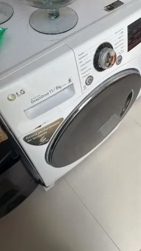 Lava e seca LG