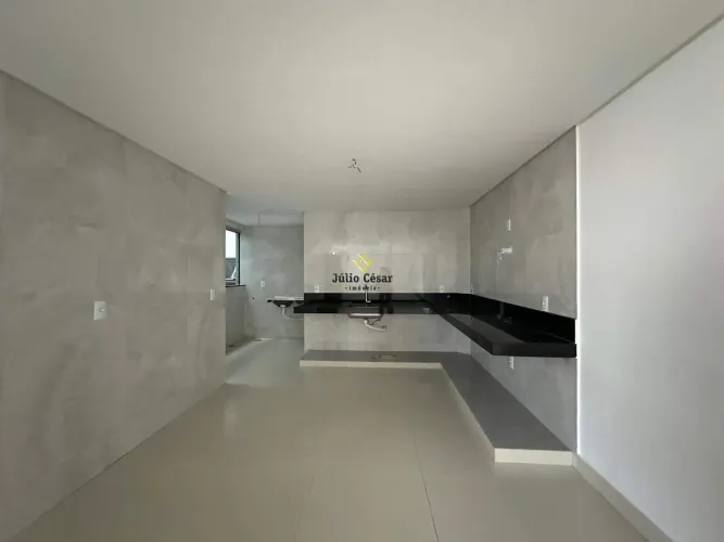 Apartamento residencial à venda no Bairro Planalto, em Divinópolis/MG