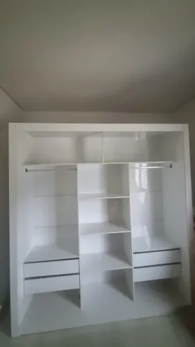 CLOSET CASAL PREMIUM 8 GAVETAS AMOUDI BRANCO