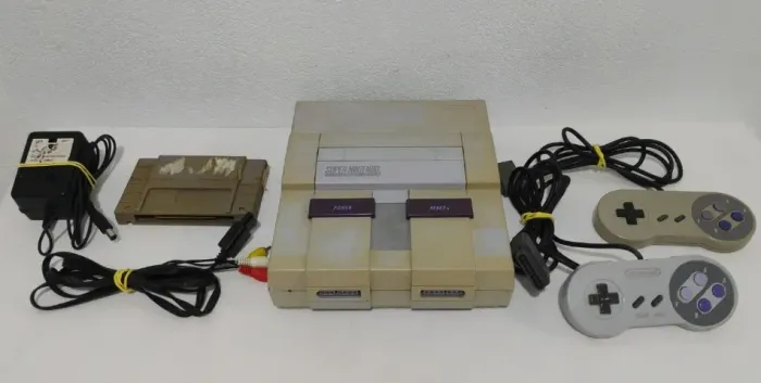 Super Nintendo fat com 2 controles e jogo