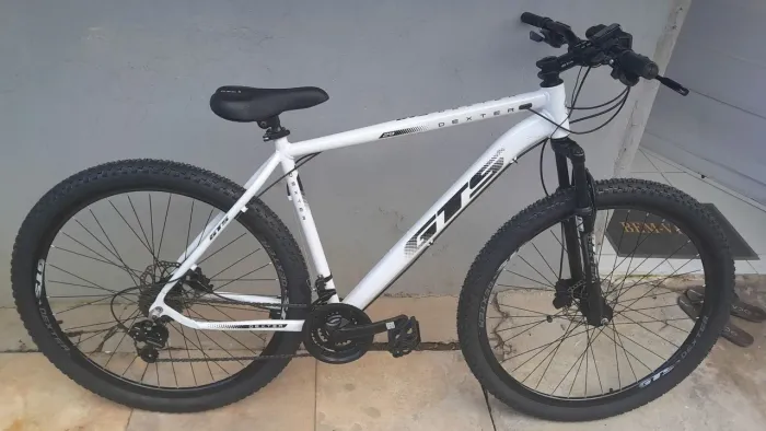 Bike gts dexter nova com nota
