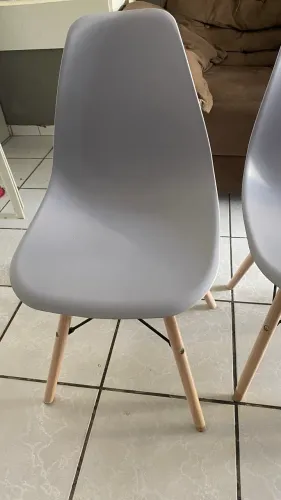 Cadeira Eames Eiffel