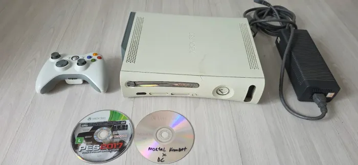 Xbox 360 Fat funcionando perfeitamente!