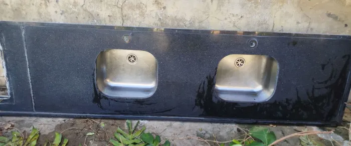 Pia Granito 1, 64x64 cm+ duas cubas inox 