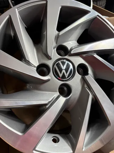 Rodas novas r14 Volkswagen 