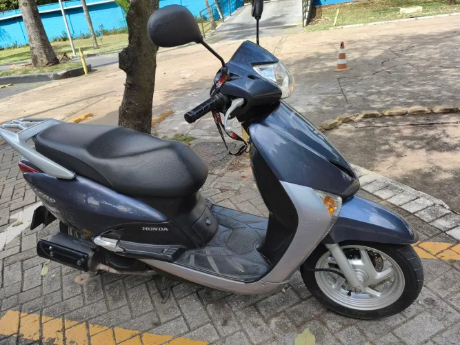 HONDA LEAD 110 - SCOOTER
