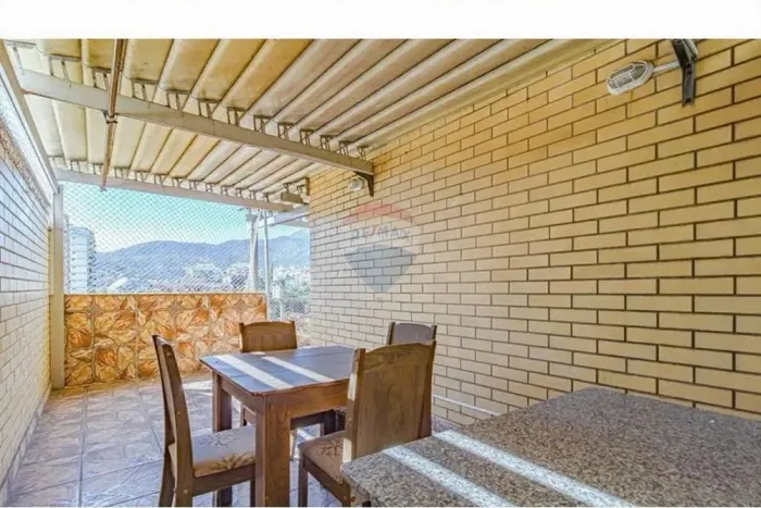 Cobertura de 180m² na Freguesia à venda!
