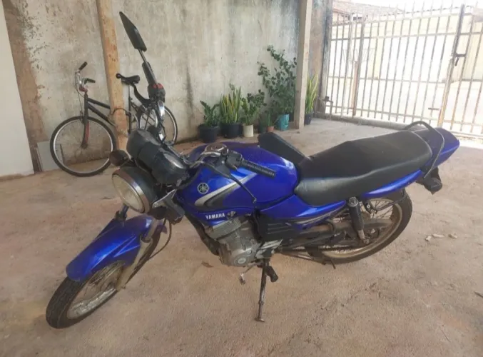 Vendo moto  em monte carme