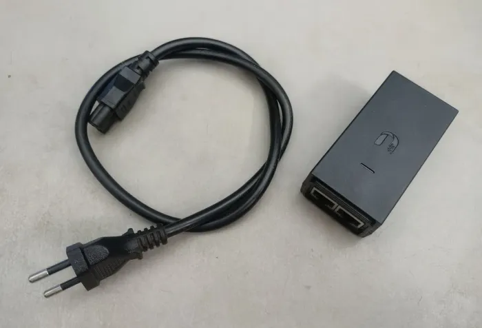 Fonte POE Ubiquiti GP-A240-050 POE-24-12W