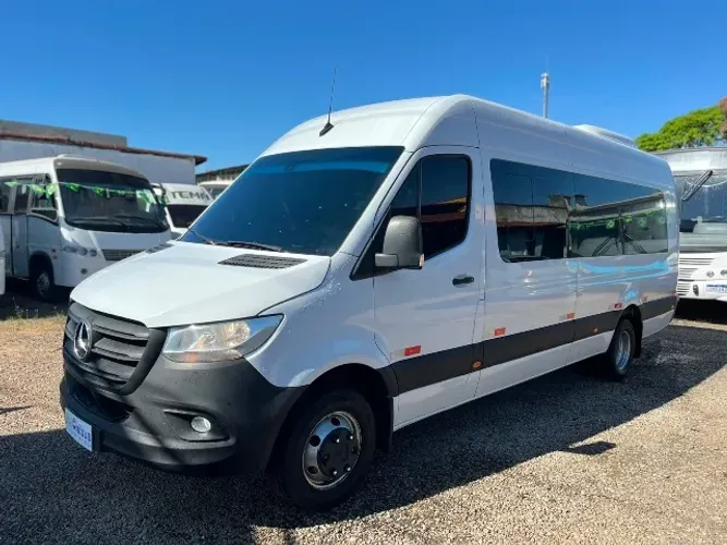 Disponível na Bilu Ônibus I/M.Benz 516 Sprinter A4; Ano 2020/2021; Completa; Revisada;