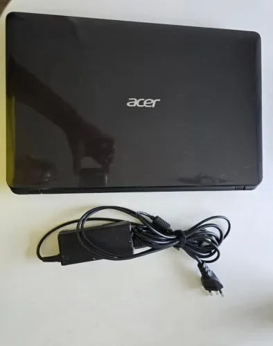 Notebook Acer Aspire E1-571 i5, 8GB de Ram, SSD 120 + HD de 500 GB.