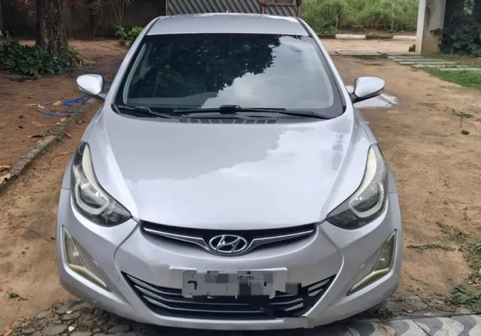 Hyundai Elantra GLS 2.0 16V Flex Aut. 2014