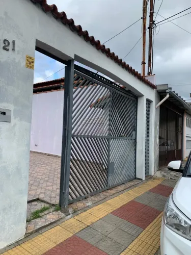 Casa a venda Cidade Edson Suzano , aceita financiamento .