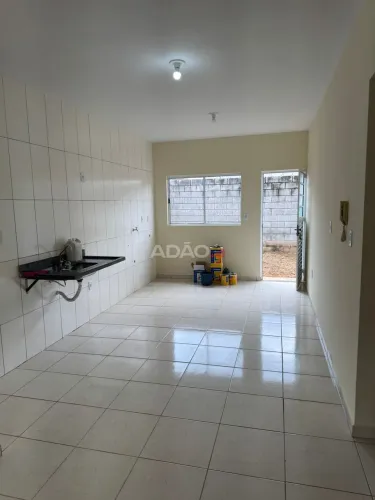 Cada a Venda em condomínio