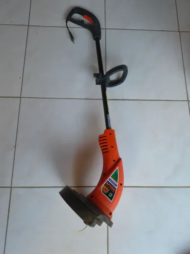 Cortador de grama, roçadeira