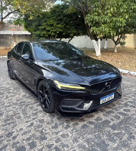 Volvo S60 T-4 Momentum 2.0 190cv 4P 2020