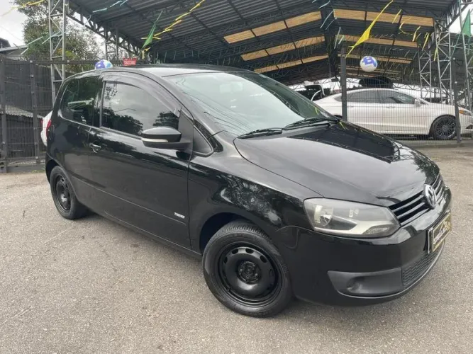 Volkswagen Fox 1.0 MI Total Flex 8V 3P 2012