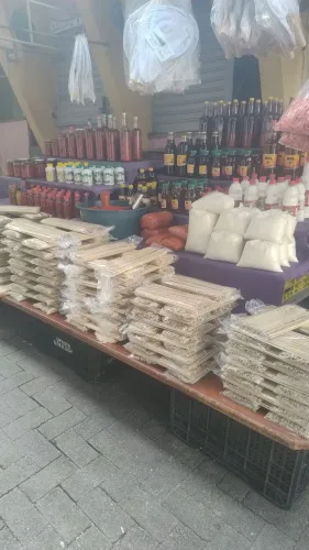 Vendo palitos para churrasco de tamanhos fariados