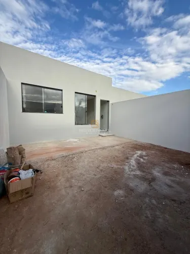 CASA A VENDA PADRE EUSTAQUIO 03 QUARTOS, 2 VAGAS E QUINTAL