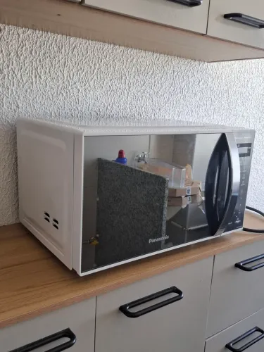Microondas Panasonic 21 Litros Espelhado