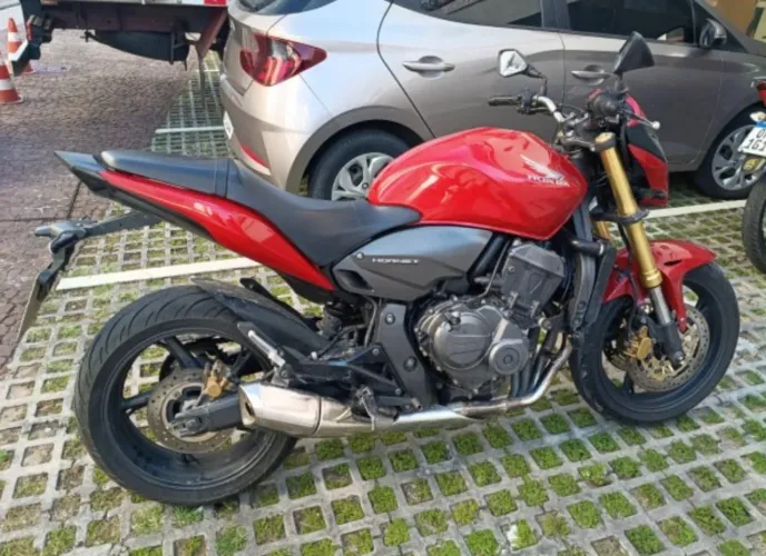 CB 600f Hornet 2012 Impecável