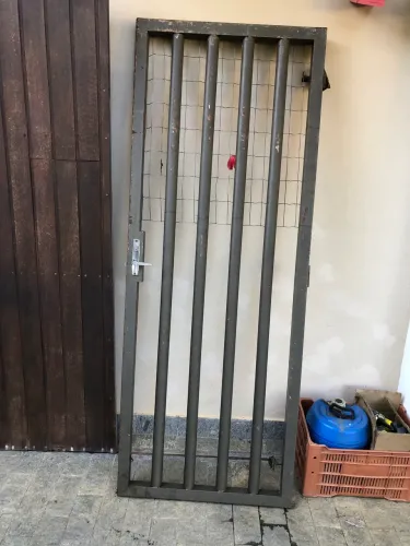 Portão Social Metalon 80x2,10m Reforçado - bom estado