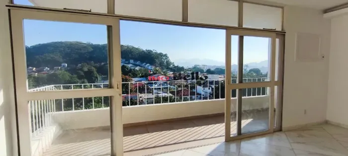 Imperdível oportunidade de compra de amplo apartamento na Freguesia (Jacarepaguá), 4 quart