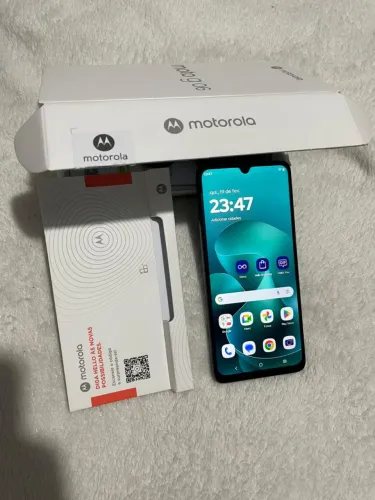Moto g06 azul  zero 128 GB 1 dias que saiu da loja completo