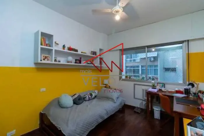 Apartamento : / Residencial / Leblon