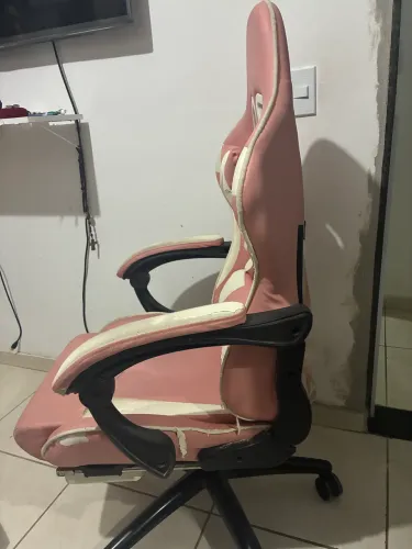 Cadeira Gamer Rosa Reclinável com Almofadas