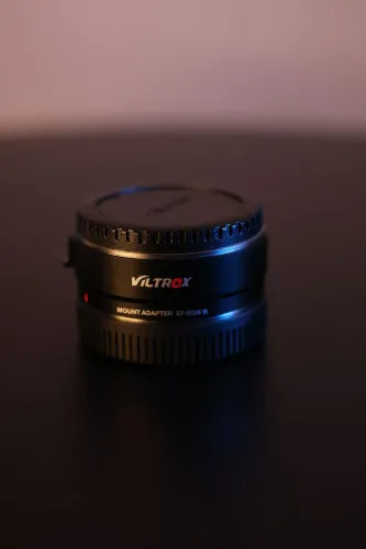Viltrox Adaptador de Lente EF EF-S para Canon Mirrorless EOS R