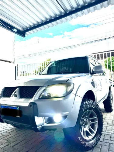 Mitsubishi Pajero TR4 2.0/ 2.0 Flex 16V 4X4 Mec. 2010