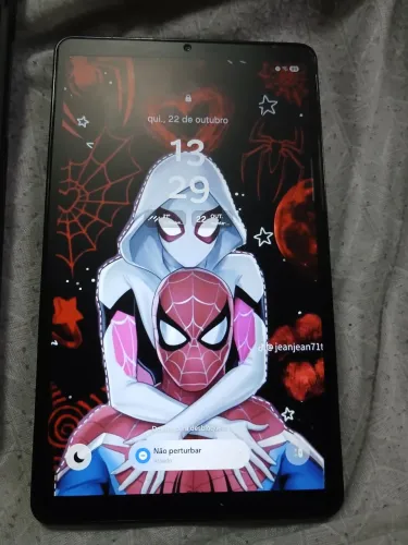 Vendo tablet A9 da Samsung apenas com marcas de uso.