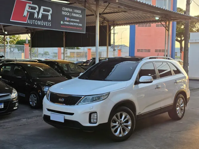 Kia Motors Sorento 3.5 V6 24V 278cv 4X4 Aut. 2014