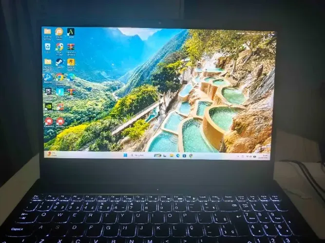 Lenovo IdeaPad Gaming 3i (Core i5 de 11ª geração + Nvidia GeForce GTX 1650) 8gb