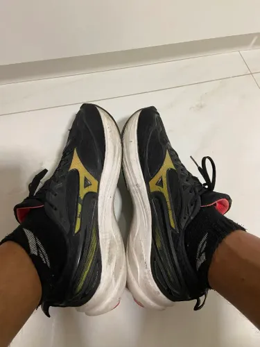 Tênis Mizuno wave usado Tam 44