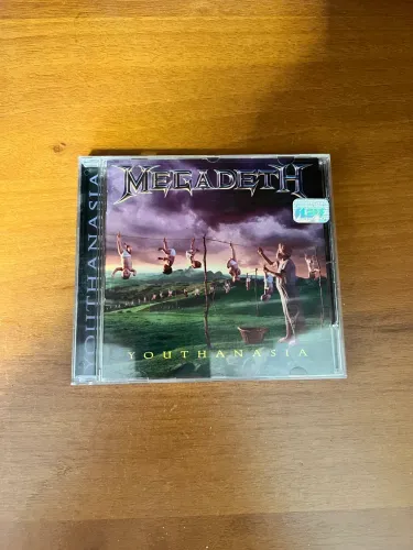 Megadeth Youthanasia