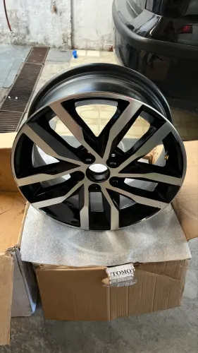 Rodas Aro 15 5x100 - Prata Diamantada