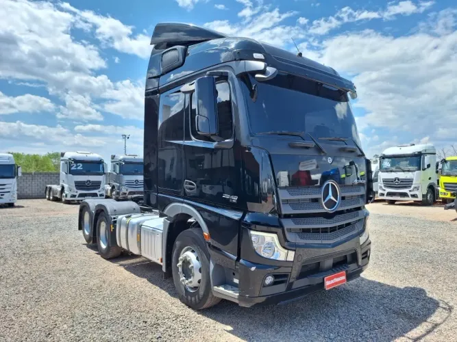 MB ACTROS 2548LS 6X2 2024/2024 Painel analógico