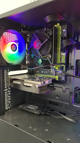 PC Gamer i7 16GB RX 550 4GB SSD 480GB RGB