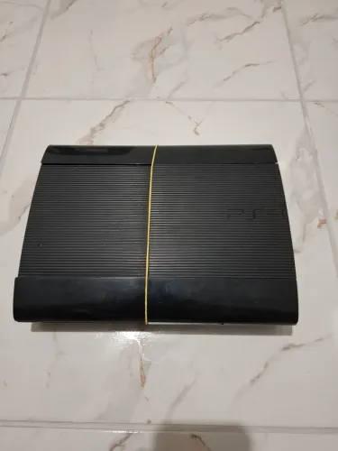 Ps3 super slim para reparo ou peças !