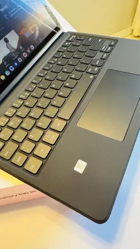 Capa teclado Samsung S9