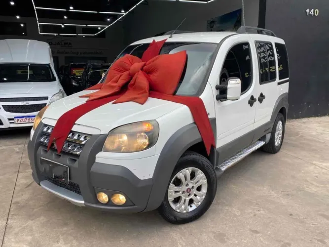 Fiat Doblo Adv.ext./adv.ext.loc. 1.8 16V Flex 2012