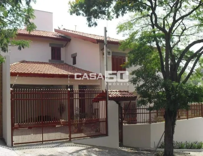 Casa à venda no Bolsão do Parque Terranova em Valinhos/SP.