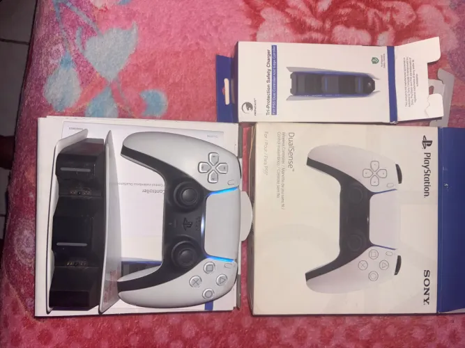 Controle PS5 Original + Base de Carregamento Honcam
