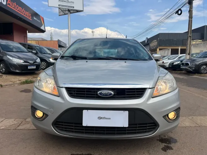 Ford Focus 1.6 S/se/se Plus Flex 8v/16v 5P 2012